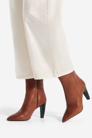 bokacsizmak noi barna