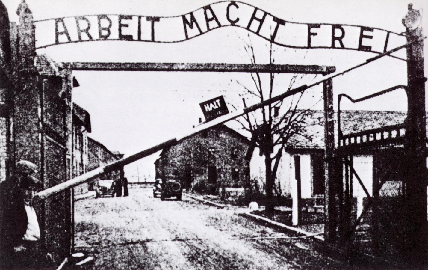 Ők Auschwitz náci tisztjei: elkészült az online lista