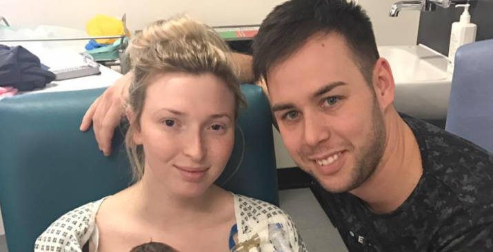 Hazavitte a halott kisbabát a kórházból a magyar pár