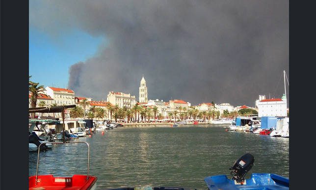 Életveszély a magyarok kedvenc nyaralóhelyén, minden lángokban áll