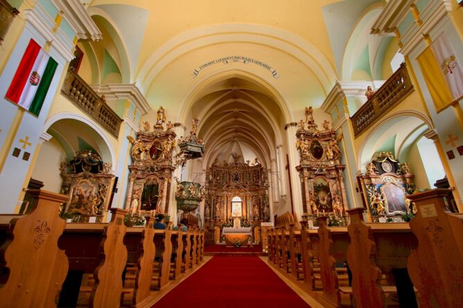 1280px márianosztra kegytemplom belső