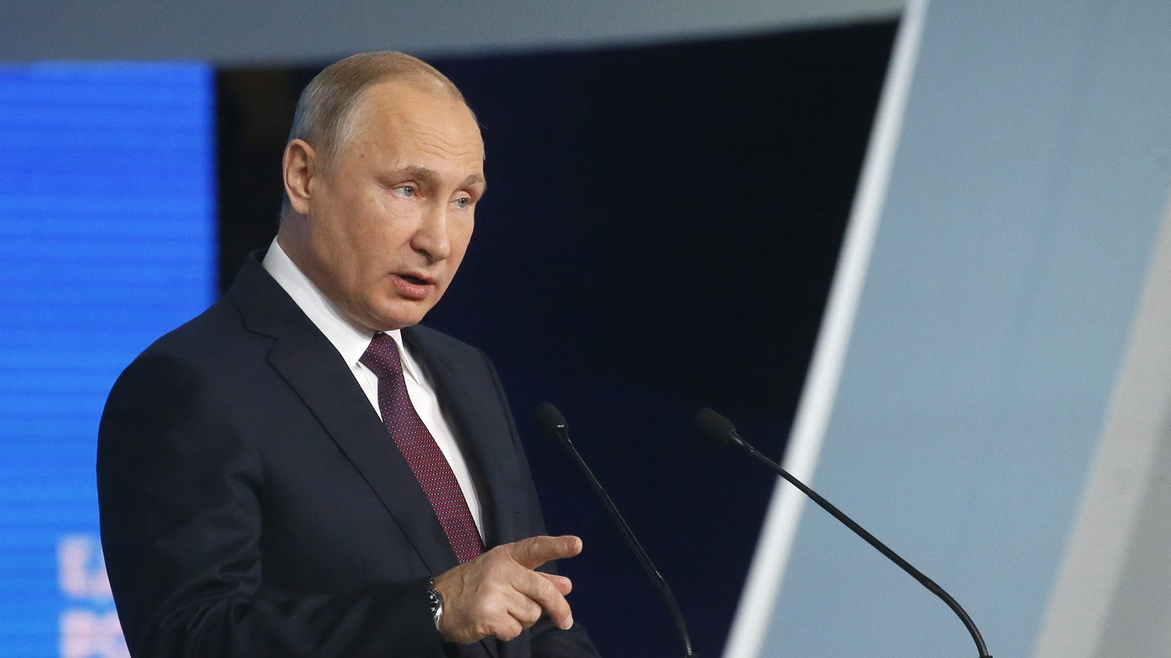 Putyin bejelentette az új fegyverkezési programot