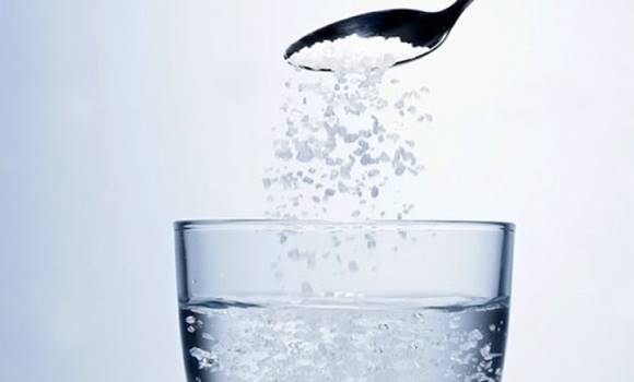 Ez történik a szervezeteddel, ha 7 napon keresztül sós vizet fogyasztasz! Minket meggyőzött!