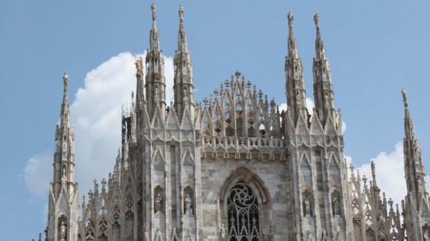 Robbanásveszély Milánóban. A lakosok 30 százaléka "idegen" lesz