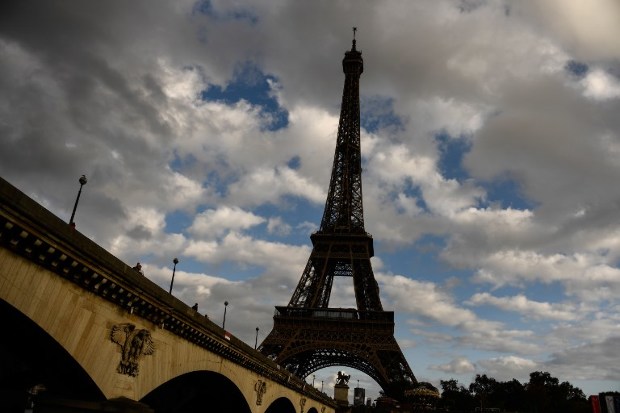 Szörnyű hírek: Párizsban csapna le az Iszlám Állam!