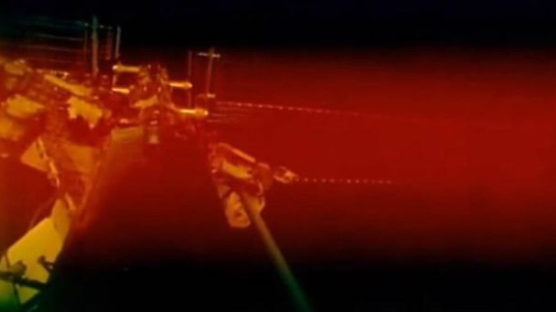 Rejtélyes, ragyogó vörös köd gomolygott az űrállomás körül