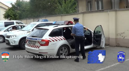 Durva autósüldözés helyszíne lett Karcag - VIDEÓ