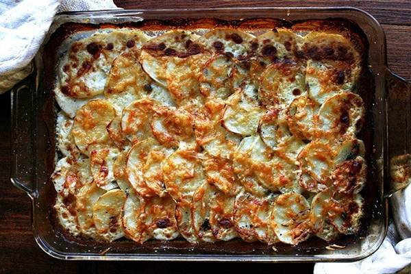 Íme a krumplis recept, ami meghódította az internetet. Te is imádni fogod!