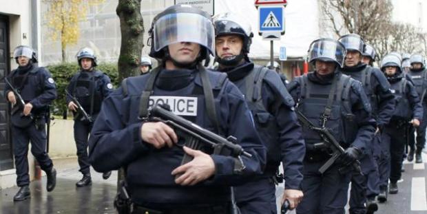 Tragikus sorozat: 65 rendőr lett öngyilkos Franciaországban