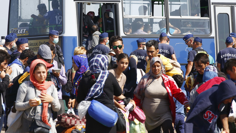 Nem akarják intézményesíteni a tömeges migrációt egyre több ország utasítja el az ENSZ-egyezményt