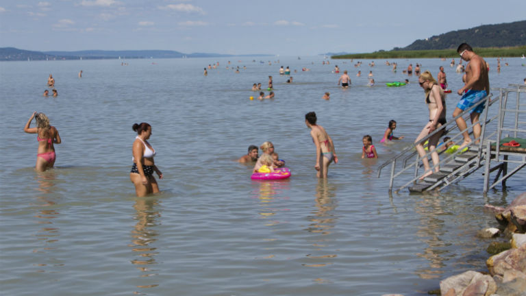 Illusztráció. A déli parton a Balaton ilyen sekély vizű. Hirmagazin.eu