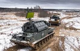 Az Ukrajnába küldött fegyvereket szállító konvojokat az orosz hadsereg feltartóztatja, vagy megsemmisíti. Hirmagazin.eu (Kép: magyarnemzet)