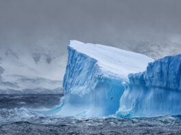 Összeroppant egy róma nagyságú jégself az antarktiszon – videó
