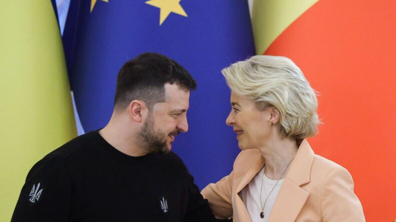 1dd905ee2efc41b6a4c8b47b8f902a4e