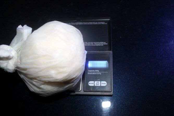 kábítószerdílerek elfogáa, delta, police.hu, 3