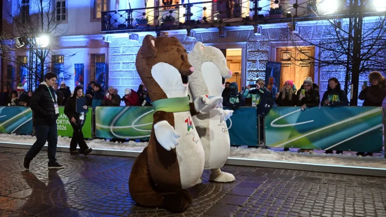 53bc9da85c4f4942b711373572293859