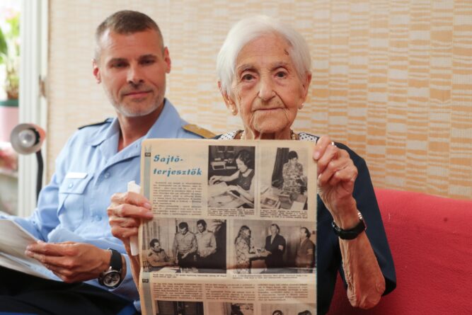 budai rezsőné 100 éves, köszöntés, police.hu,2