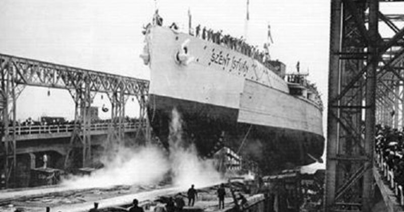 szentistvancsatahajo vízrebocsátása, wikipedia, ccbysa3