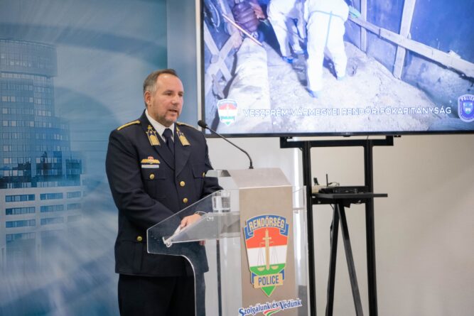 sajtótájékoztató, 24 éves akta, vmrfk, police.hu, 4